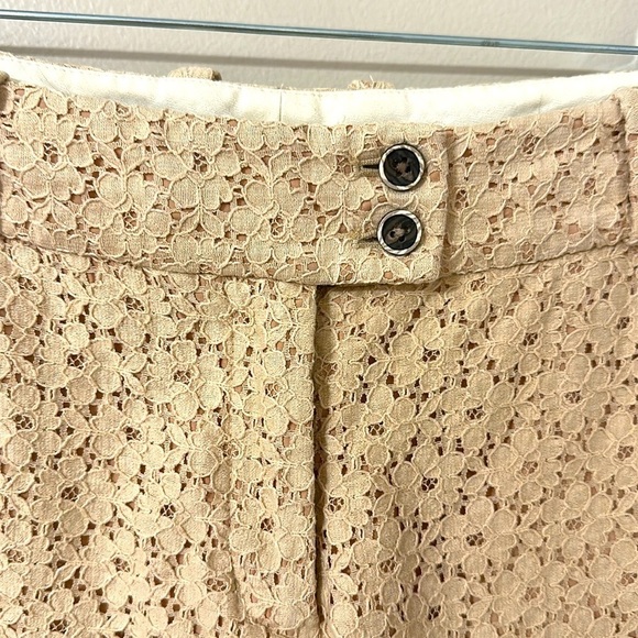 3.1 Philip Lim Womens Beige Eyelet Lace Bermuda Shorts Silk Lined Sz 8 Old Money - Picture 4 of 9